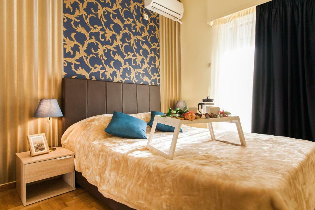 Private Central View Rooms In Apartment Near To Acropolis Metro Station Athènes Extérieur photo